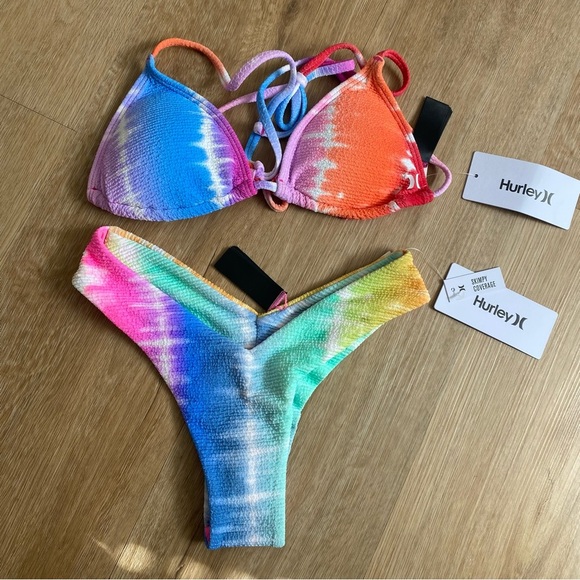 Hurley Other - Hurley Juniors' Ombre Tie-Dyed Triangle Bikini Top & V-Front Skimpy Bottoms